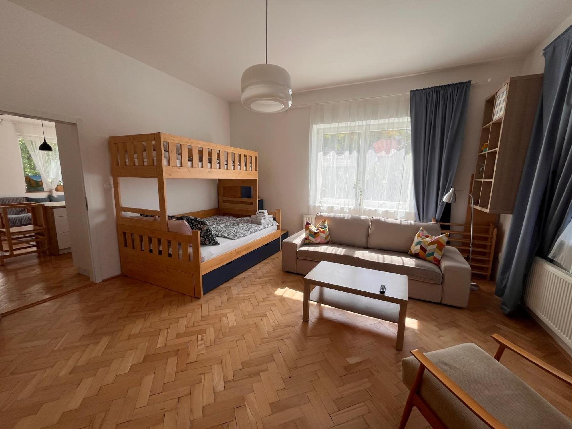 Sik 2 Apartment *